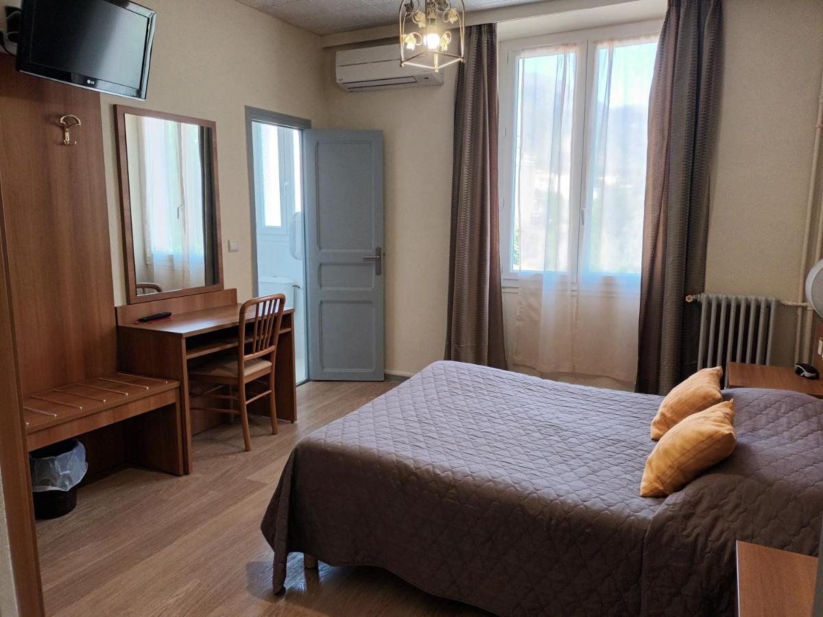Hotel De La Paix كورتي المظهر الخارجي الصورة